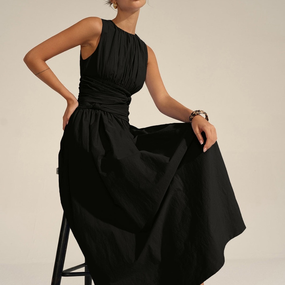 Commense Elegant Black Midi Dress
